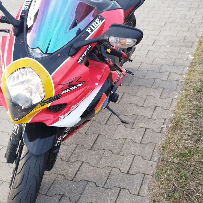 Suzuki GSXR 1000 K7 53000 nalotu