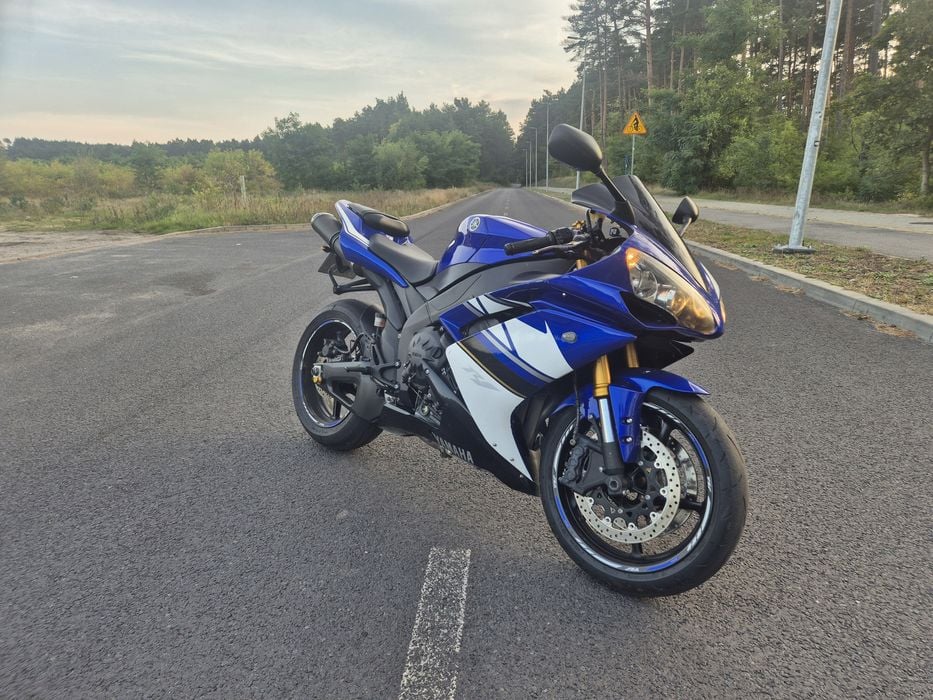 Yamaha r1 rn19 2007 leo vince sbk