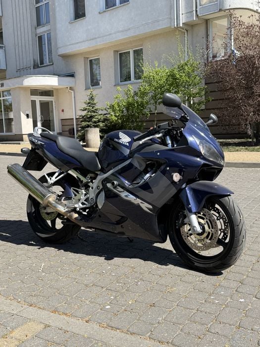Honda CBR 600 F4i