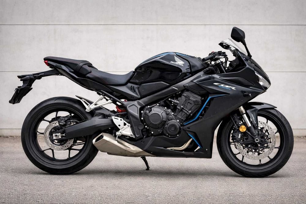 sprzedam Honda CBR 650r - stan idealny