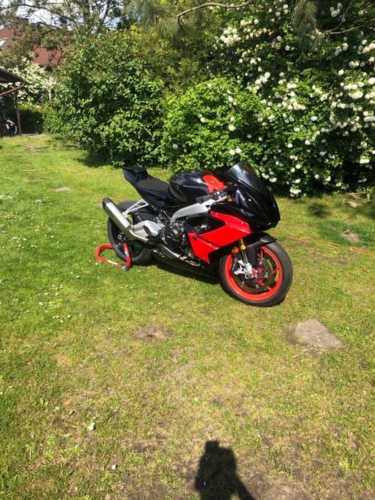 Aprilia RS 660 na tor