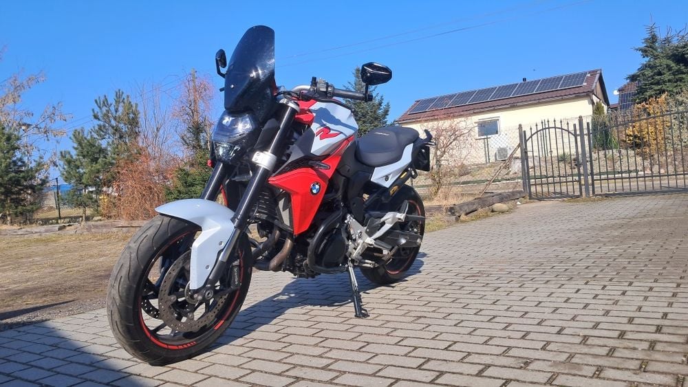BMW F900R 2021 wydech dominator