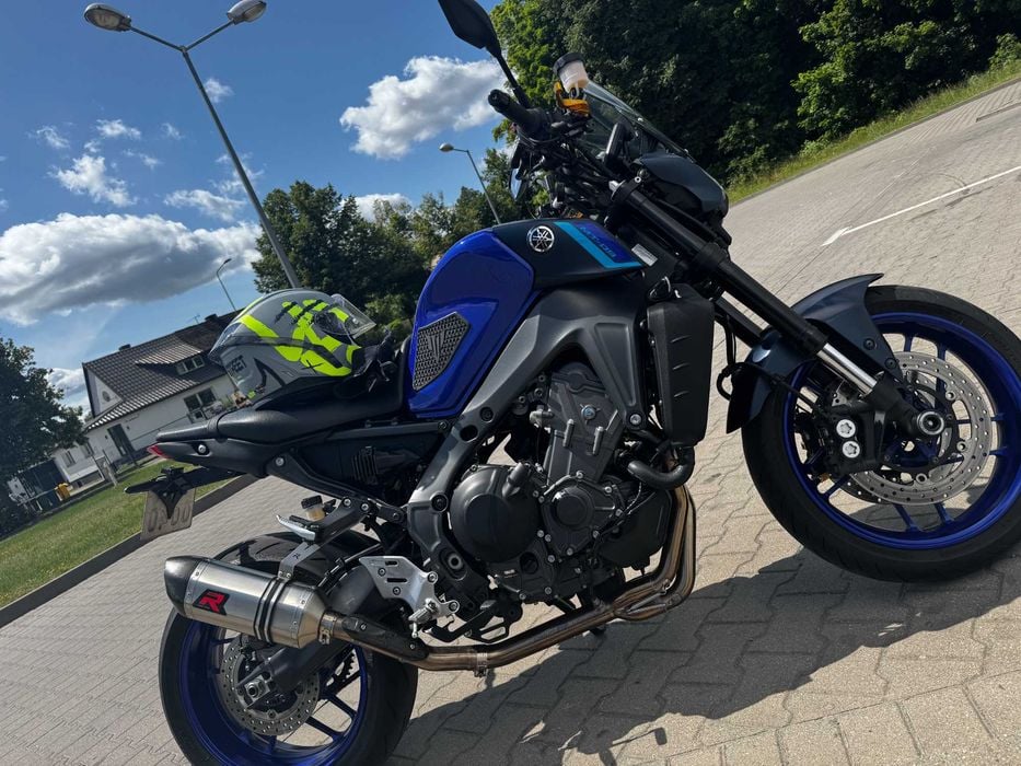 Yamaha MT 09 2021 - Salon PL