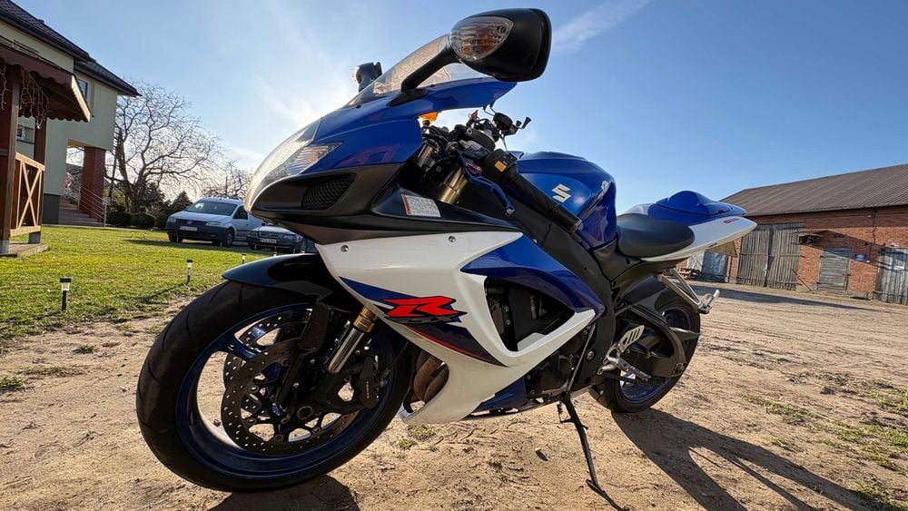 SUZUKI GSXR 600 k7 gsx-r