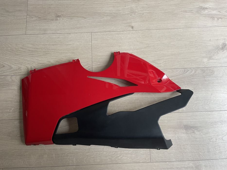 Pług lewy owiewka Ducati Panigale V4 V4S V4R