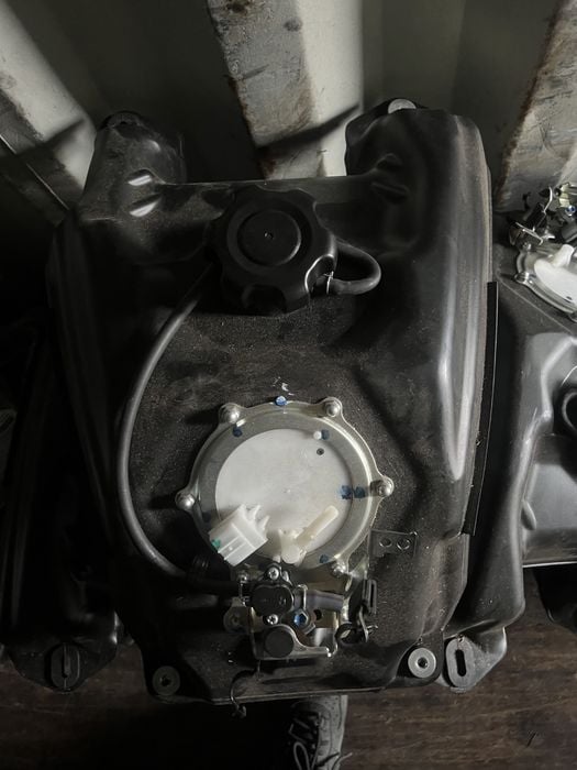Pompa i zbiornik paliwa Yamaha Grizzly 450 kodiak
