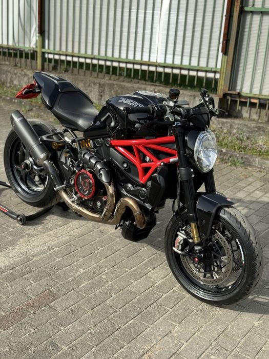 Ducati Monster 1200R custom