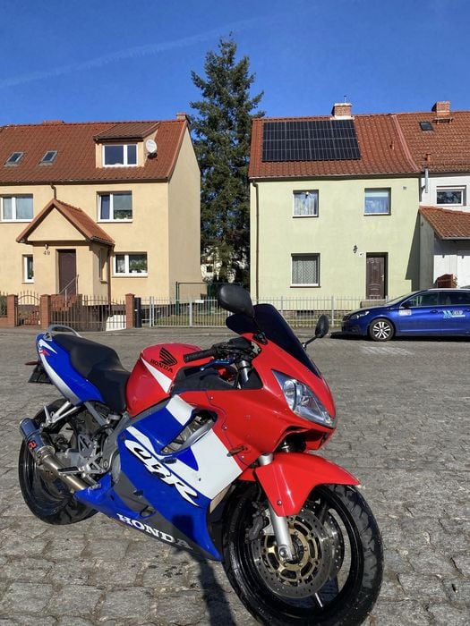 Honda CBR F4I 600, 2001r