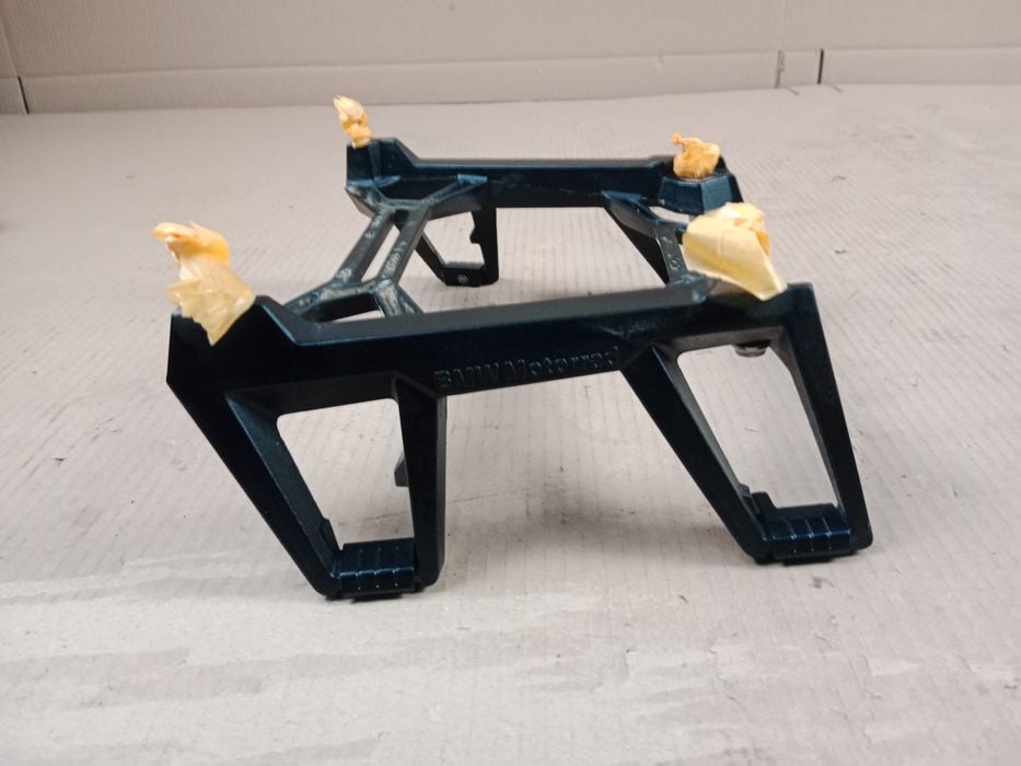 Bmw F900R K83 Bagażnik Mocowanie Kufrów Uchwyt Stelaż Tylny Tył