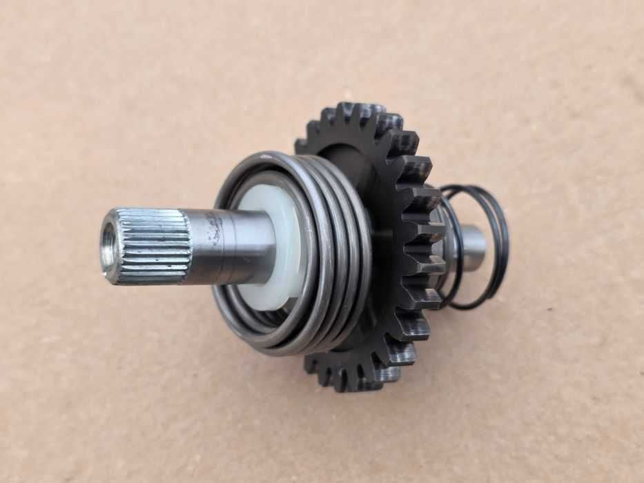 Wałek mechanizm kopki kopniaka startera Suzuki RM 125 r. 01-08 OEM