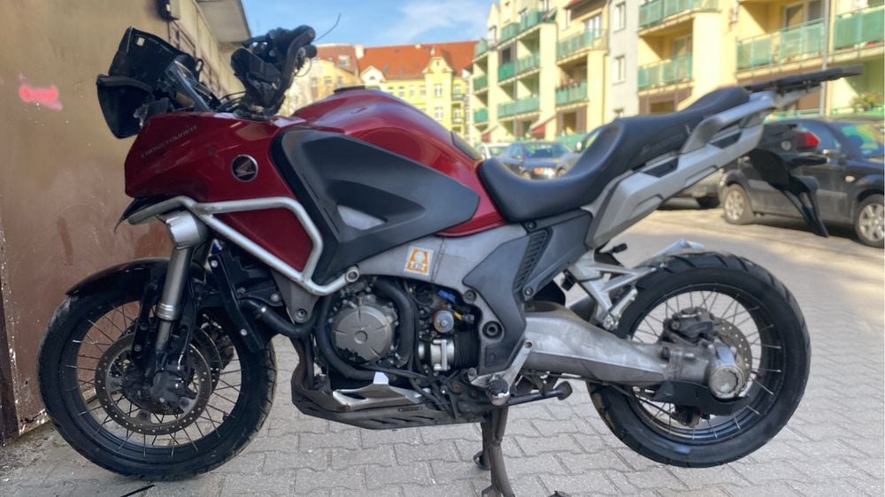 Honda VFR 1200 X DTC z 2013 roku