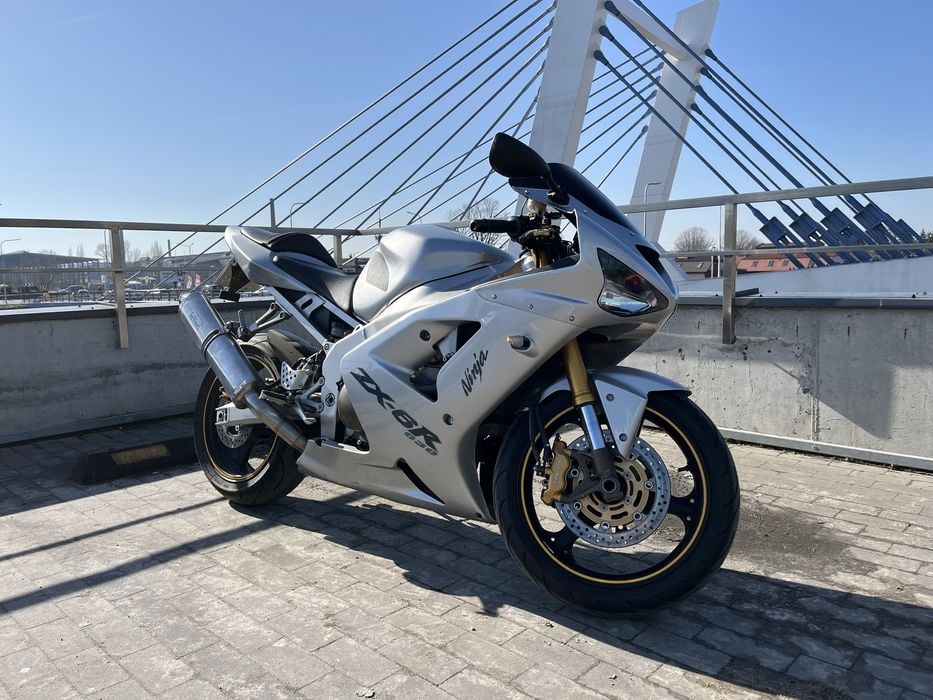 Kawasaki ZX6R 636