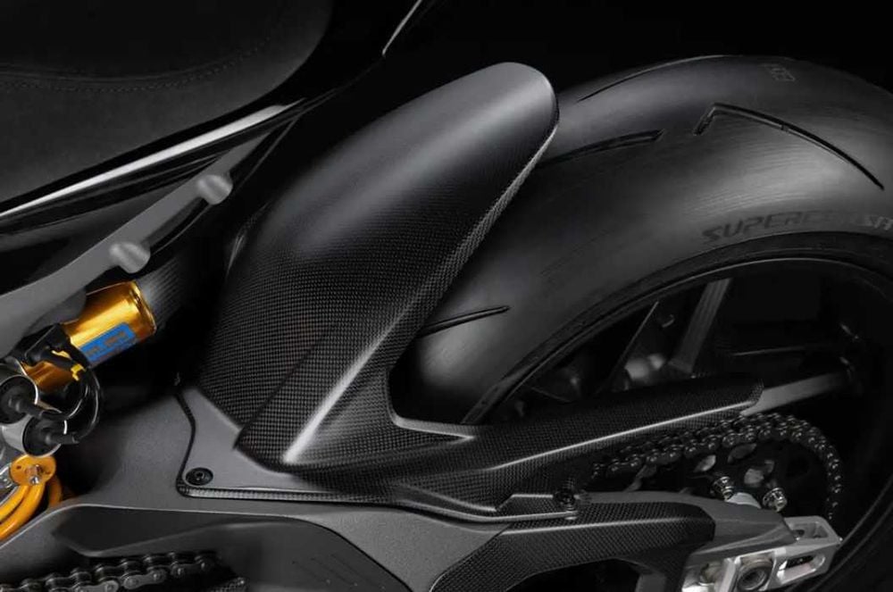 Ducati Panigale V4S V4R 2025 Błotnik carbon tył