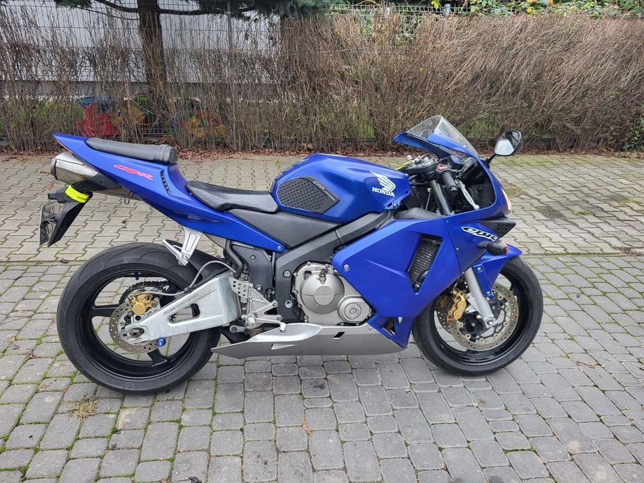 Honda CBR 600 RR 2004r pc37