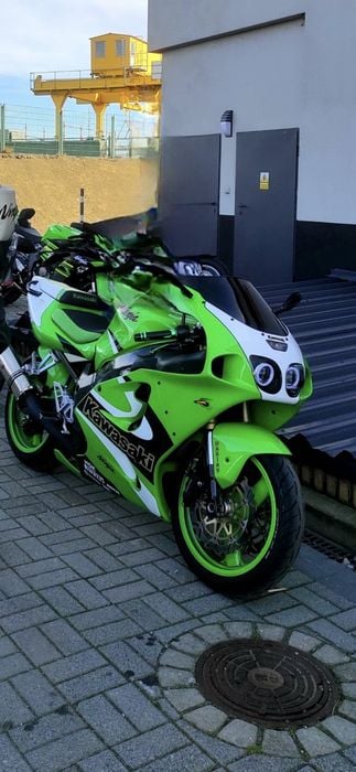 Kawasaki Ninja ZX7R
