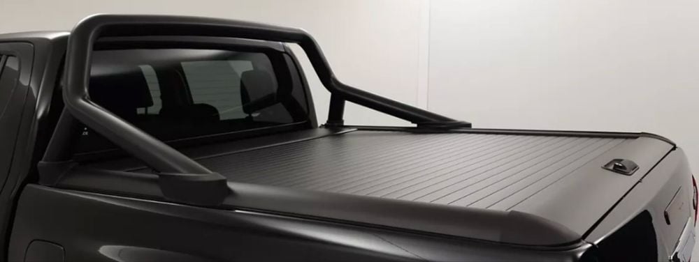 Orurowanie paki z Roletą Toyota Hilux Invincible 2025