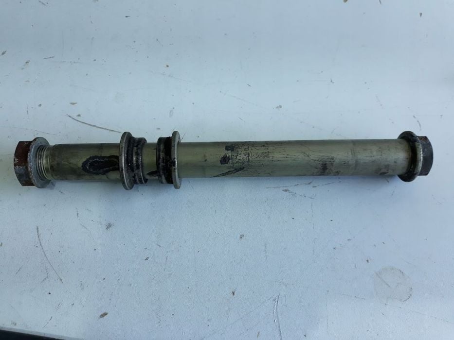 kawasaki zx-10 r oś ośka przód 07r