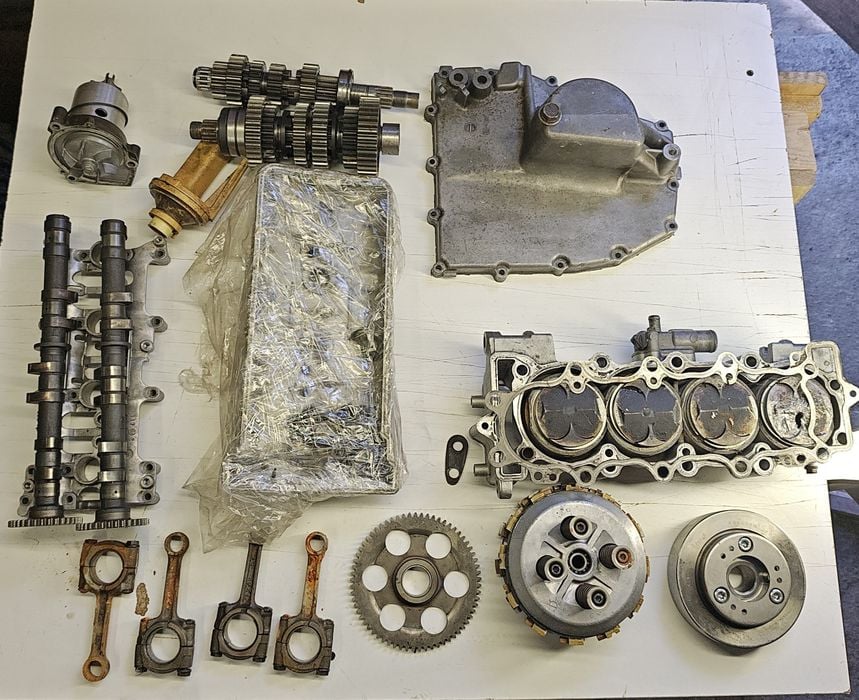 Kawasaki Ninja zx6r zacisk pomp przewód skrzynia pokrywa magneto linki