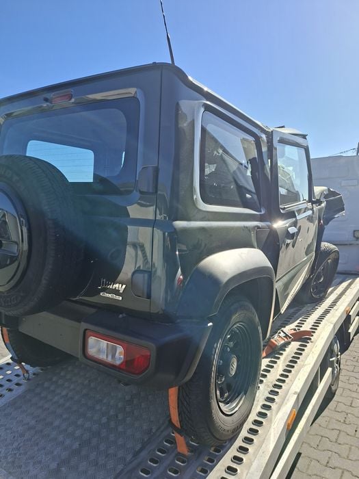 Suzuki Jimny 2024 rok tylny Klapa most kompletny inne części sterowniki reduktor skrzynia zawieszenie radio drzwi błotnik klapa
