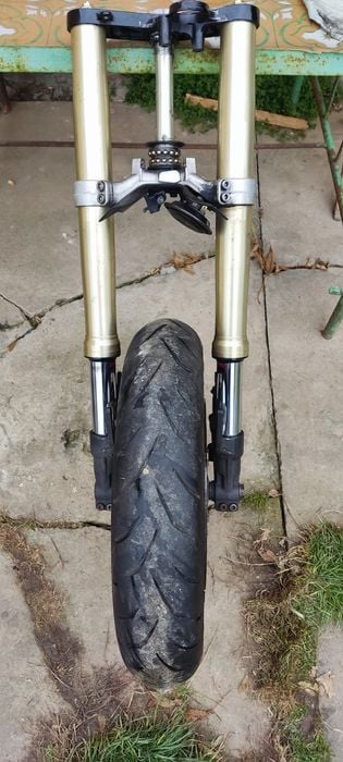 Yamaha r1 rn12 lagi półki komplet