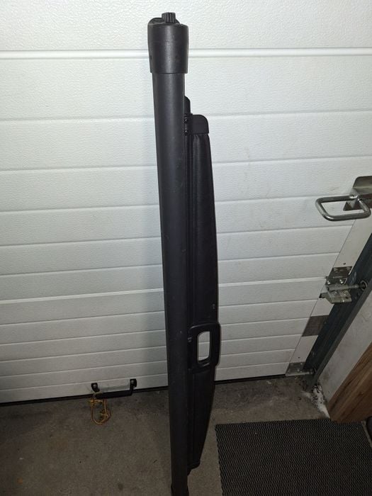 Roleta bagażnika jeep wj