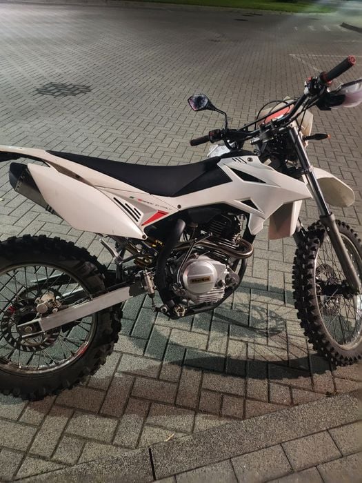 Beta 125cc, mozliwa zamiana, motocykl zarejestrowany, wazne OC, przegl