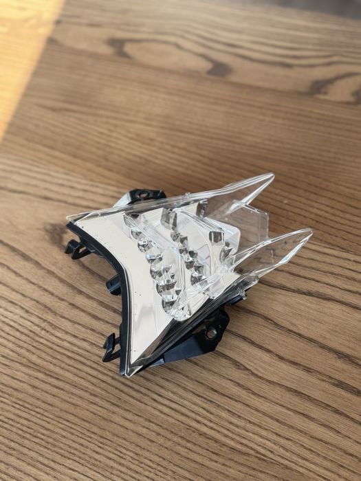 lampa tył bmw s1000rr od 15  do 18r stan idealny