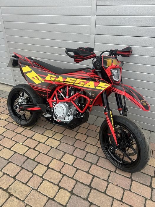 Gas Gas SM 700 KTM 2022r Leo vince! SMC 690 Supermoto (husqvarna 701)