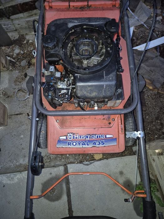 Husqvarna Royal 43s