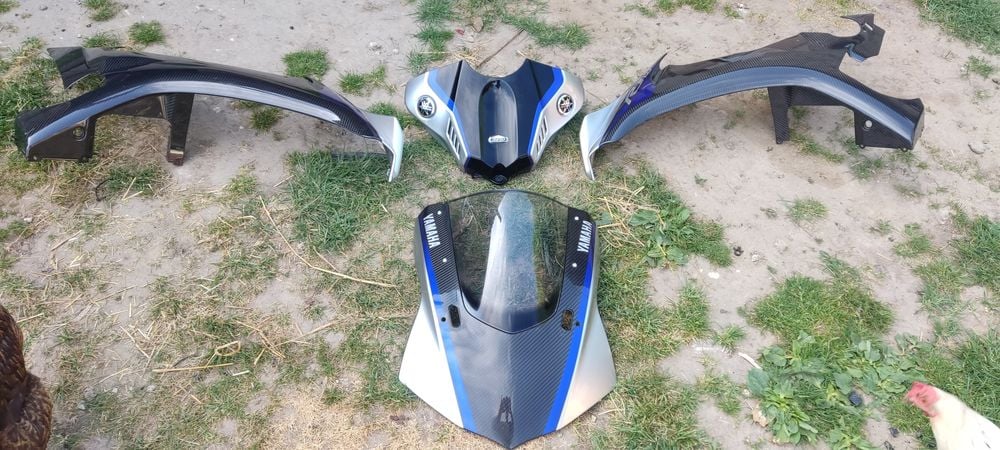 Yamaha R1 M czasza owiewki nakładka baku carbon rn32 rn49