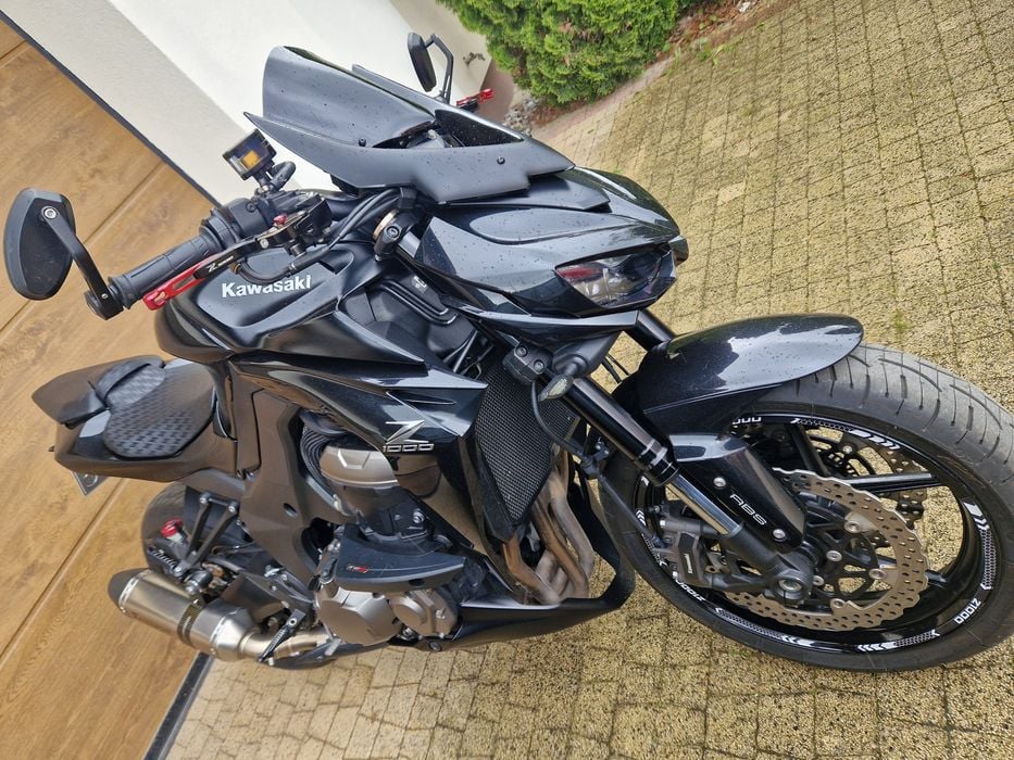 Kawasaki Z1000. 2015.rok