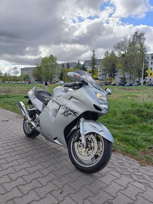 CBR 1100 Xx  od motocyklisty
