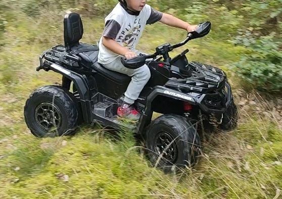 Quad dla dzieci CAN-AM Outlander 24V 4x200W