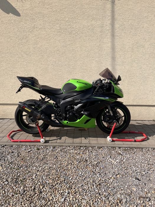 Kawasaki ZX-6R Performance Edition