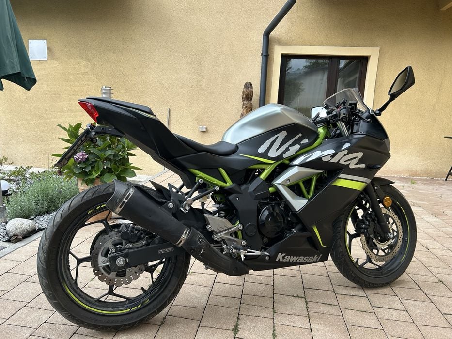 Kawasaki ninja 125