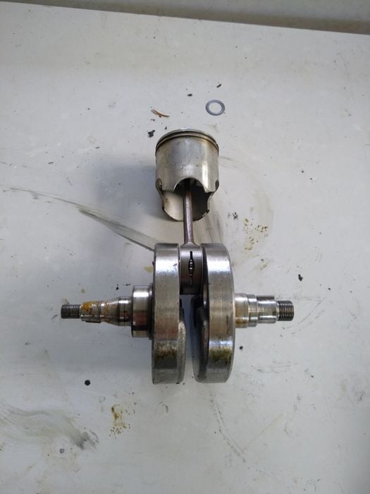 Wał korbowy tłok KTM SX EXC 250 300 rok 99