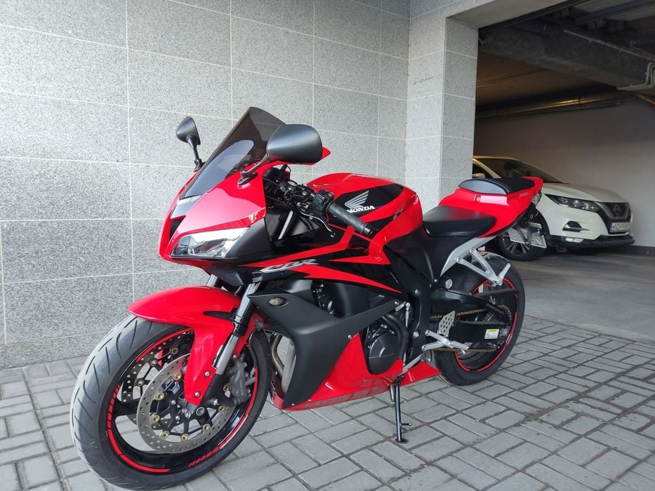 Honda CBR 600RR PC40