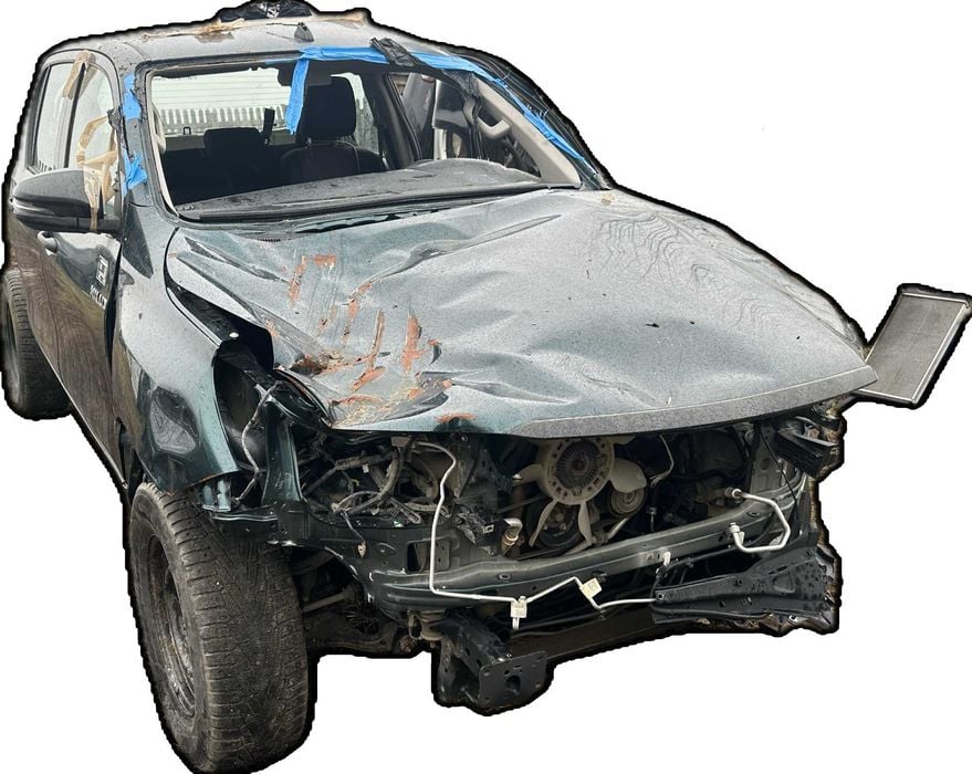 Toyota Hilux VIII 15-24 2.4 D4D Silnik Skrzynia Most Drzwi Zwrotnica