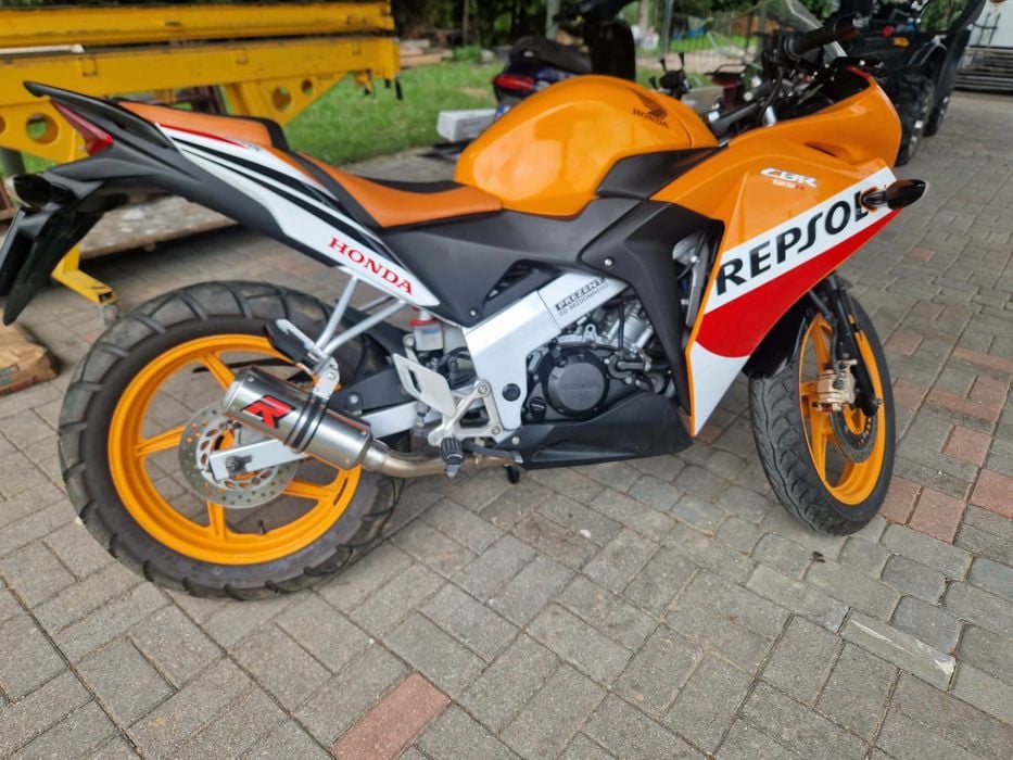 HONDA CBR 125 Repsol