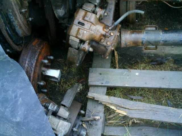 Suzuki samurai zaciski hamulcowe