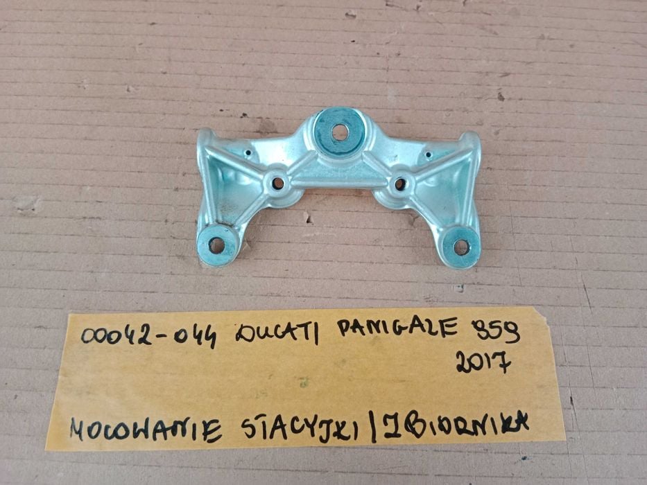 Ducati Panigale 959 Mocowanie Stacyjki Zbiornika 16-19