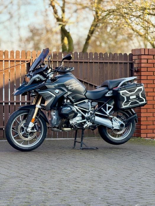 BMW R1250GS kufry bogata wersja z darmowymi przeglądami do 2028 roku
