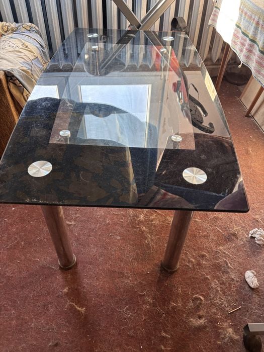 Stół kawowy szklany