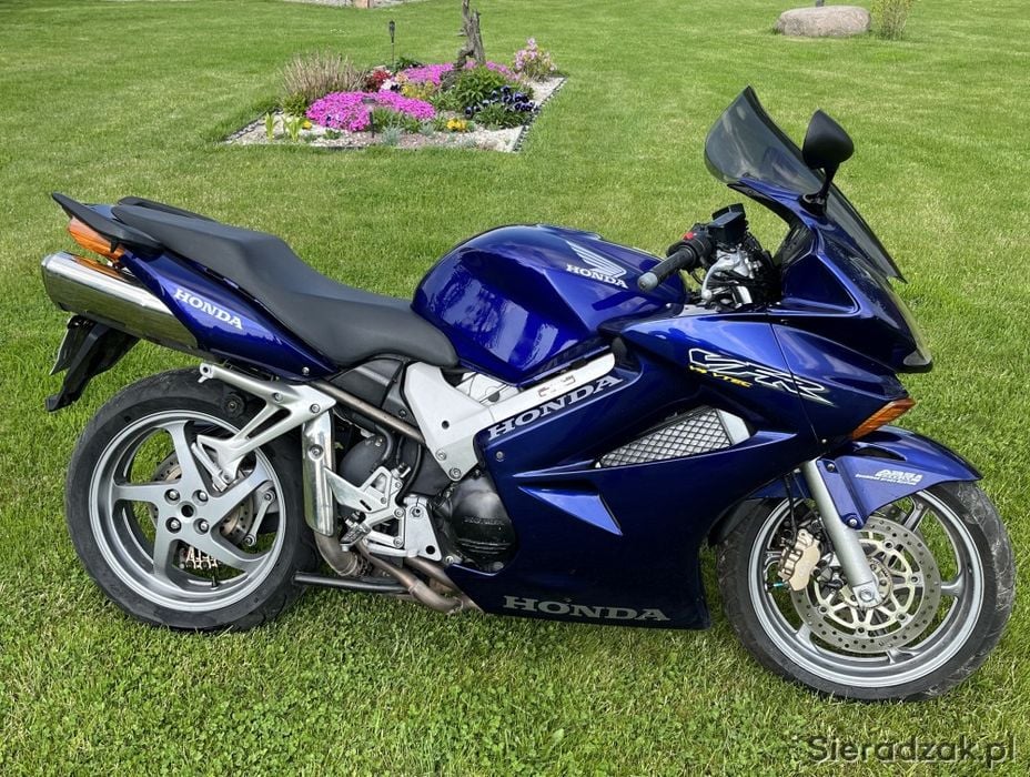 Honda VFR 800cm 2005r