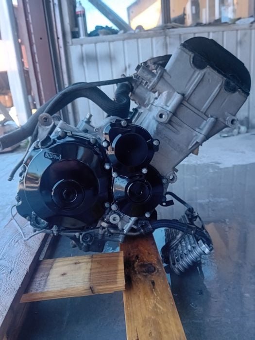 Suzuki gsxr 1000 k6 kompletny silnik