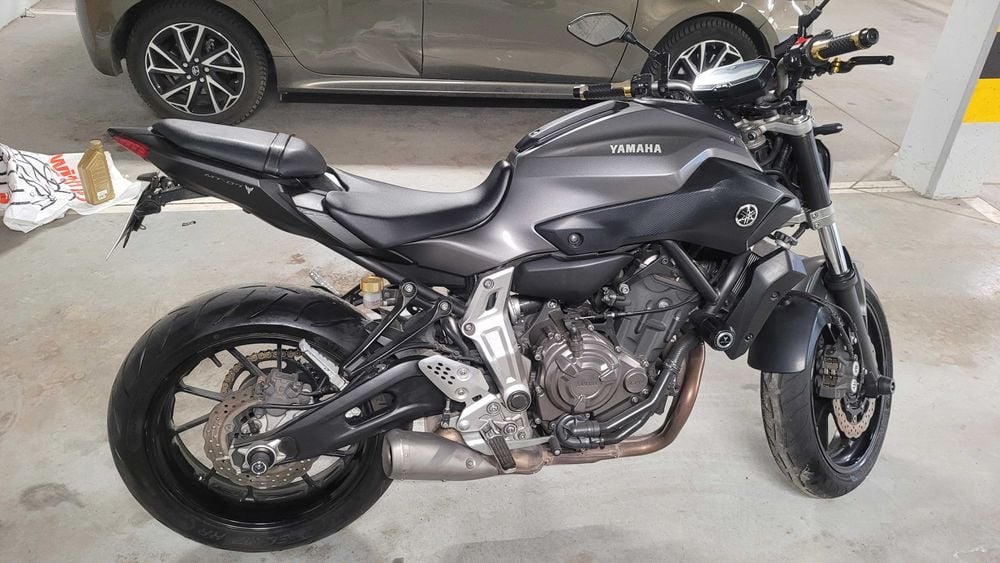 Yamaha MT-07 (2015)