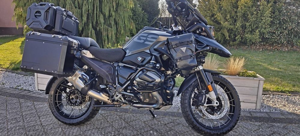 BMW R1250 GS Triple Black 2022 Pełne wyposażenie STAN DOSKONAŁY