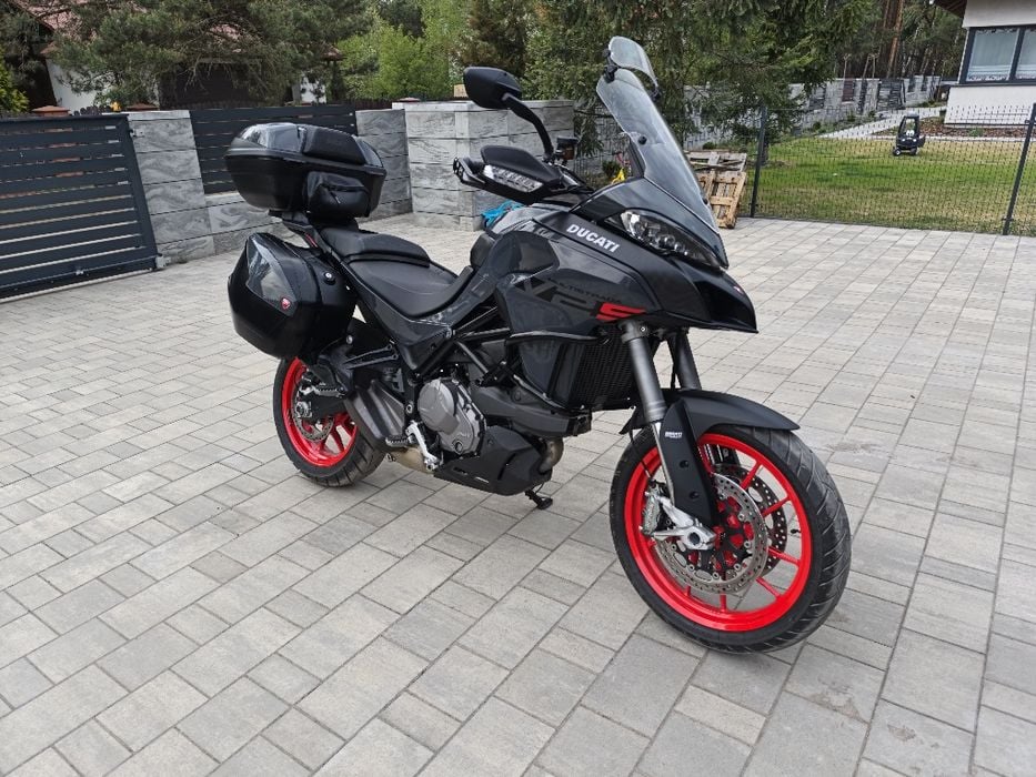 Ducati Multistrada V2 S