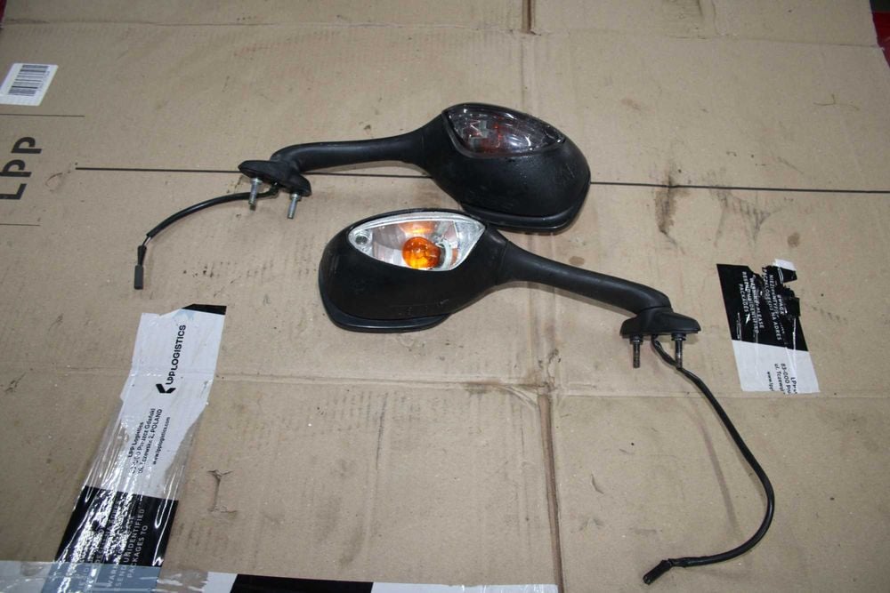 Lusterko Lewe Prawe Lusterka Kierunkowskazy Suzuki GSXR 600 K6 K7, 750