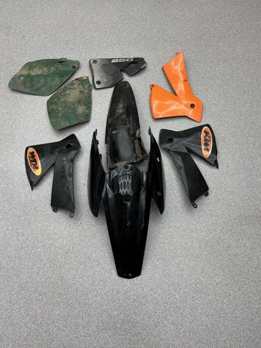 Plastik Plastiki KTM SX EXC 400 / 450 / 520 / 525 RFS
